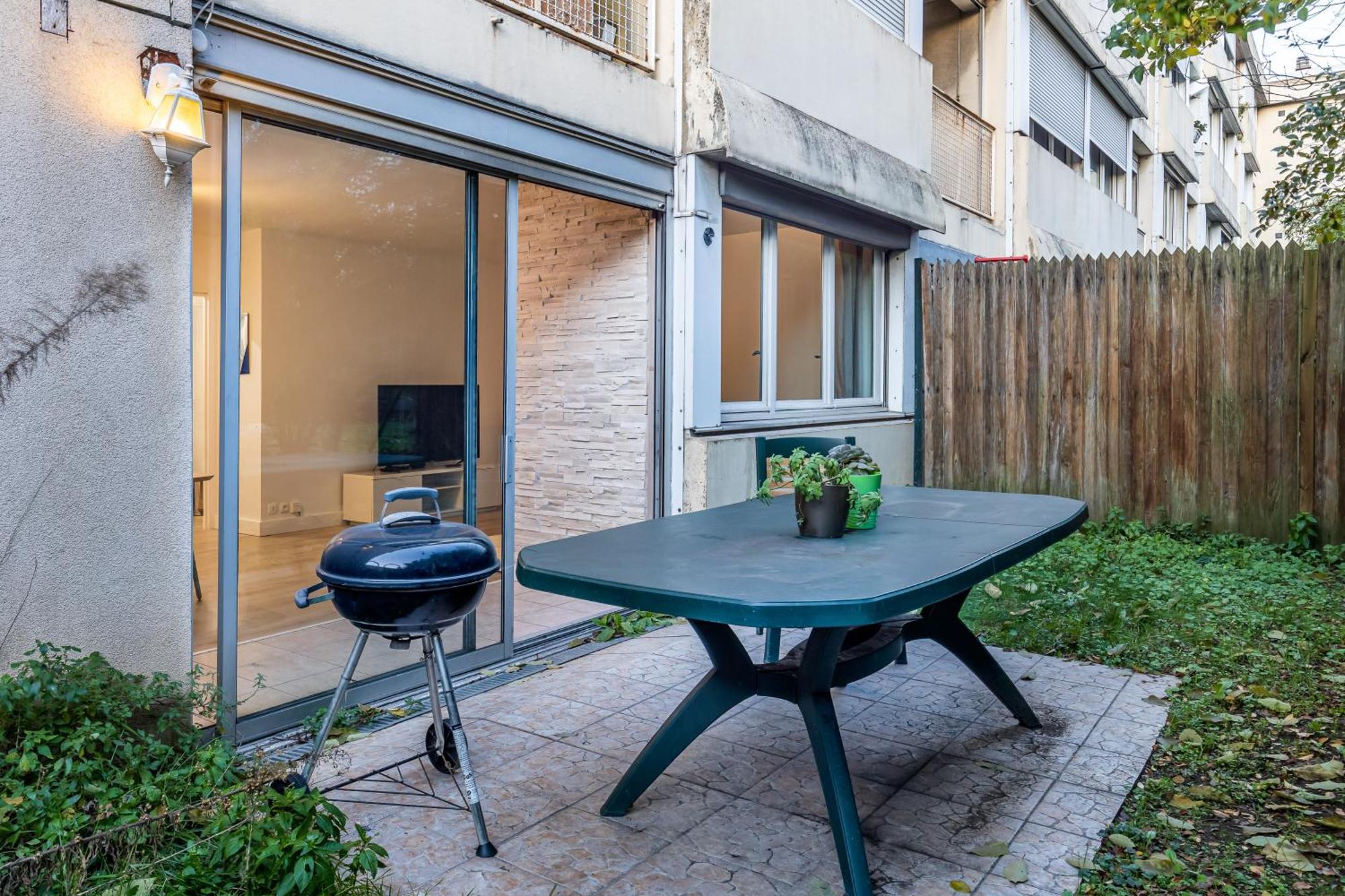 Appartement Oasis Urbaine For 8 Near To Paris à Villejuif Extérieur photo